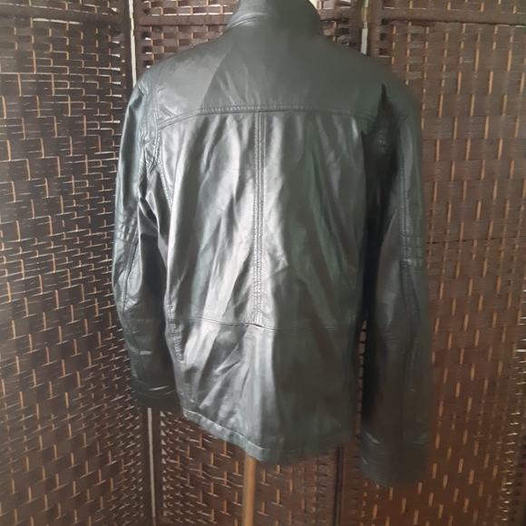 Ceralli Men's Leather  Coat look like bran new Size L - Picture 10 of 16